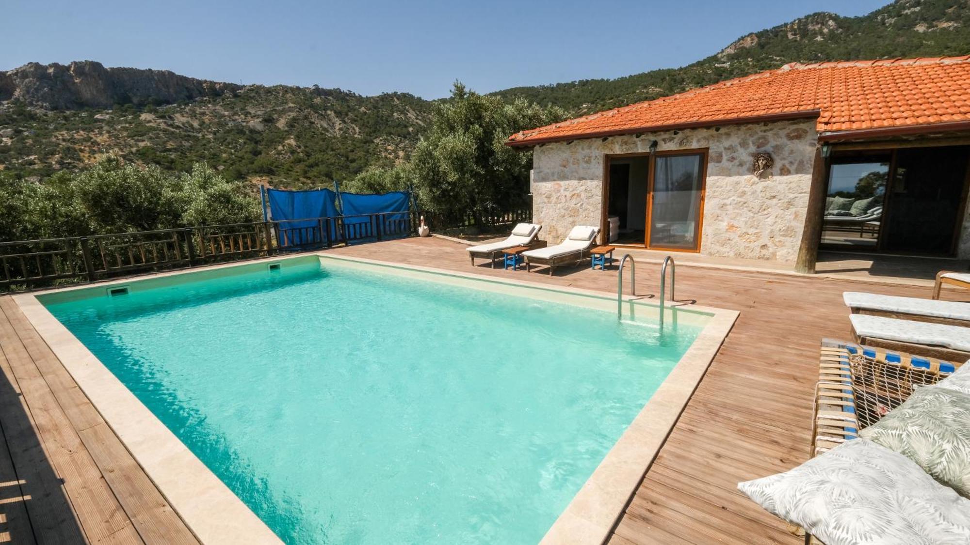 パタラ Likya House - Deniz Ve Doga Manzarali, Havuzluヴィラ エクステリア 写真