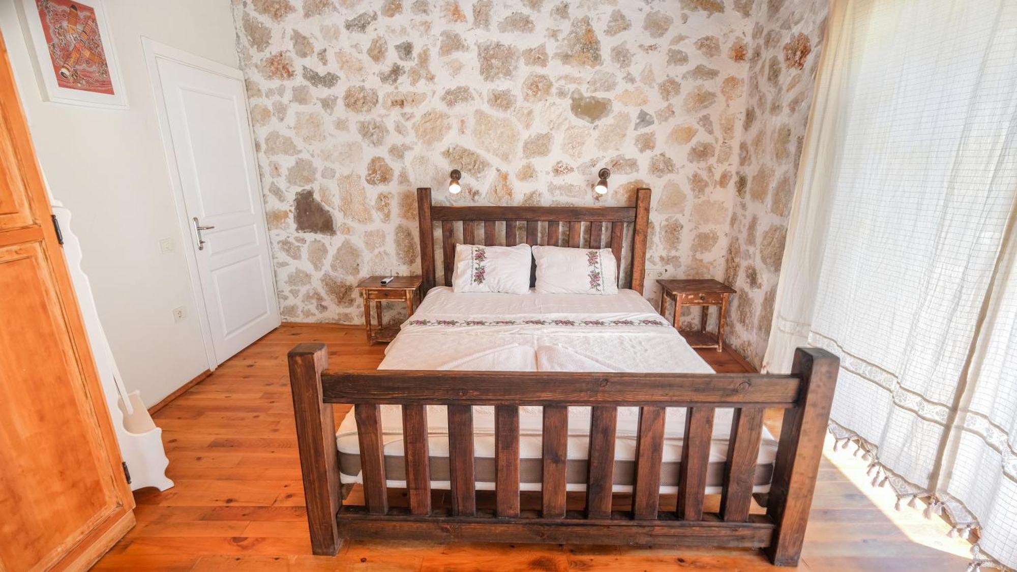 パタラ Likya House - Deniz Ve Doga Manzarali, Havuzluヴィラ エクステリア 写真